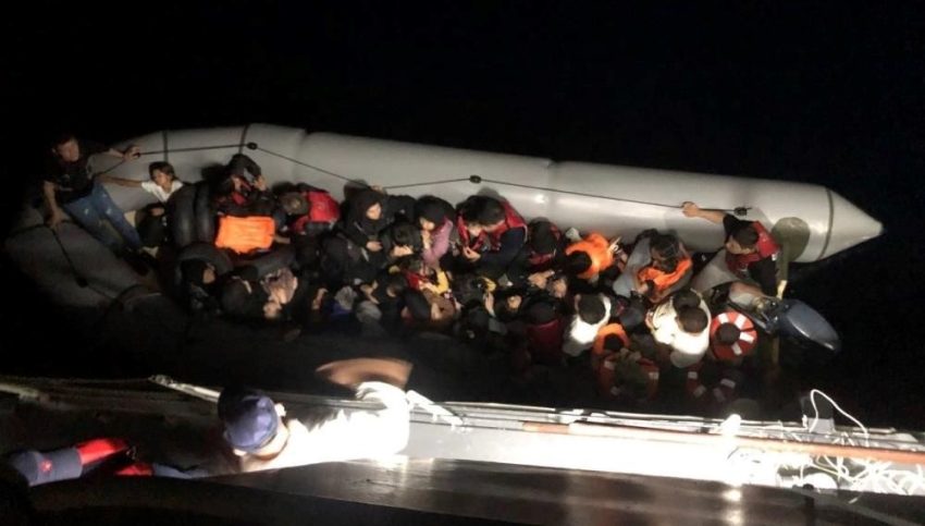 Kuzey Ege’de 37 kaçak göçmen yakalandı